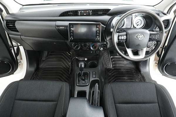 2021 Toyota Hilux SR (4x4) GUN126R Facelift 4X4