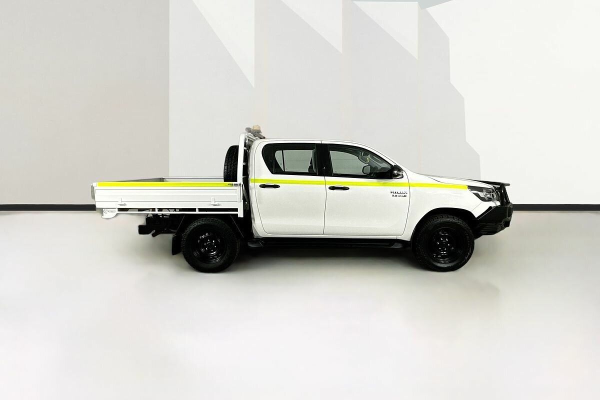 2021 Toyota Hilux SR (4x4) GUN126R Facelift 4X4