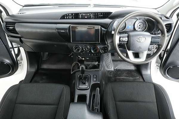 2018 Toyota Hilux SR (4x4) GUN126R MY19 4X4