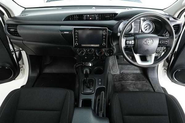 2021 Toyota Hilux SR (4x4) GUN126R Facelift 4X4