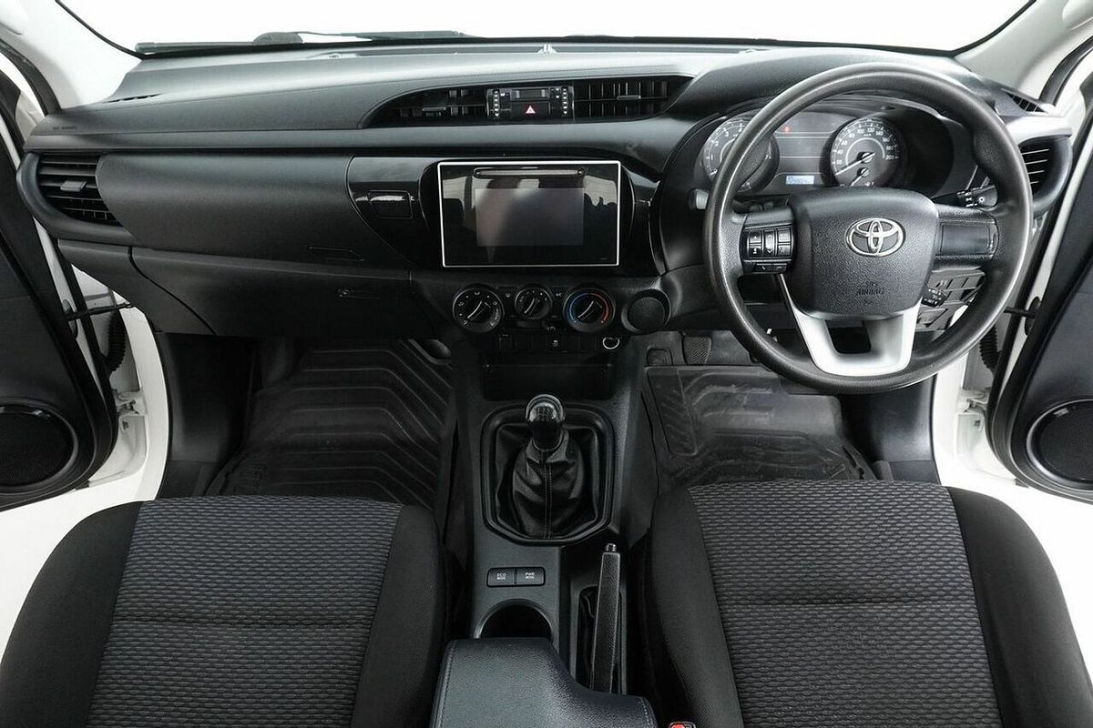 2016 Toyota Hilux Workmate TGN121R Rear Wheel Drive