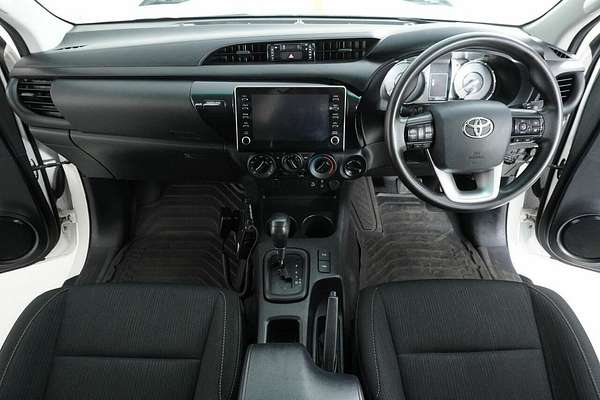2022 Toyota Hilux SR (4x4) GUN126R 4X4