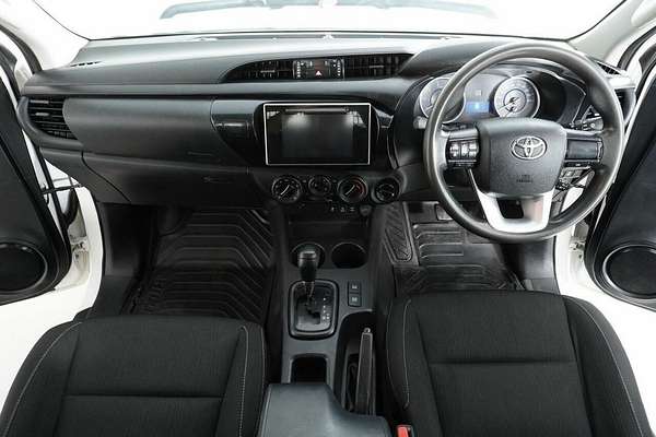 2018 Toyota Hilux SR (4x4) GUN126R MY19 4X4