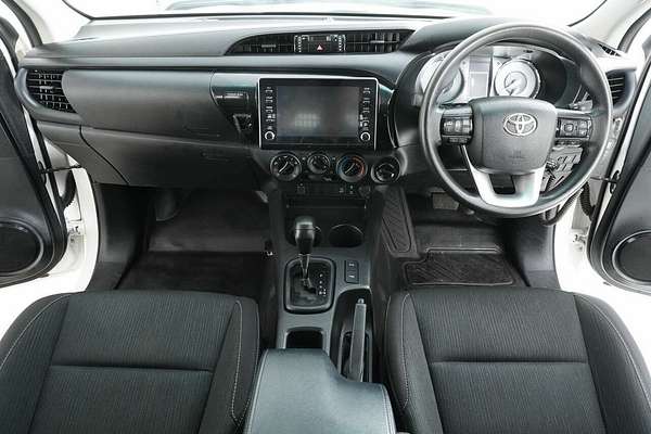 2023 Toyota Hilux SR (4x4) GUN126R 4X4