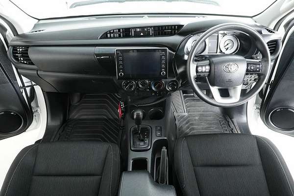 2023 Toyota Hilux SR (4x4) Steel Wheels GUN126R 4X4