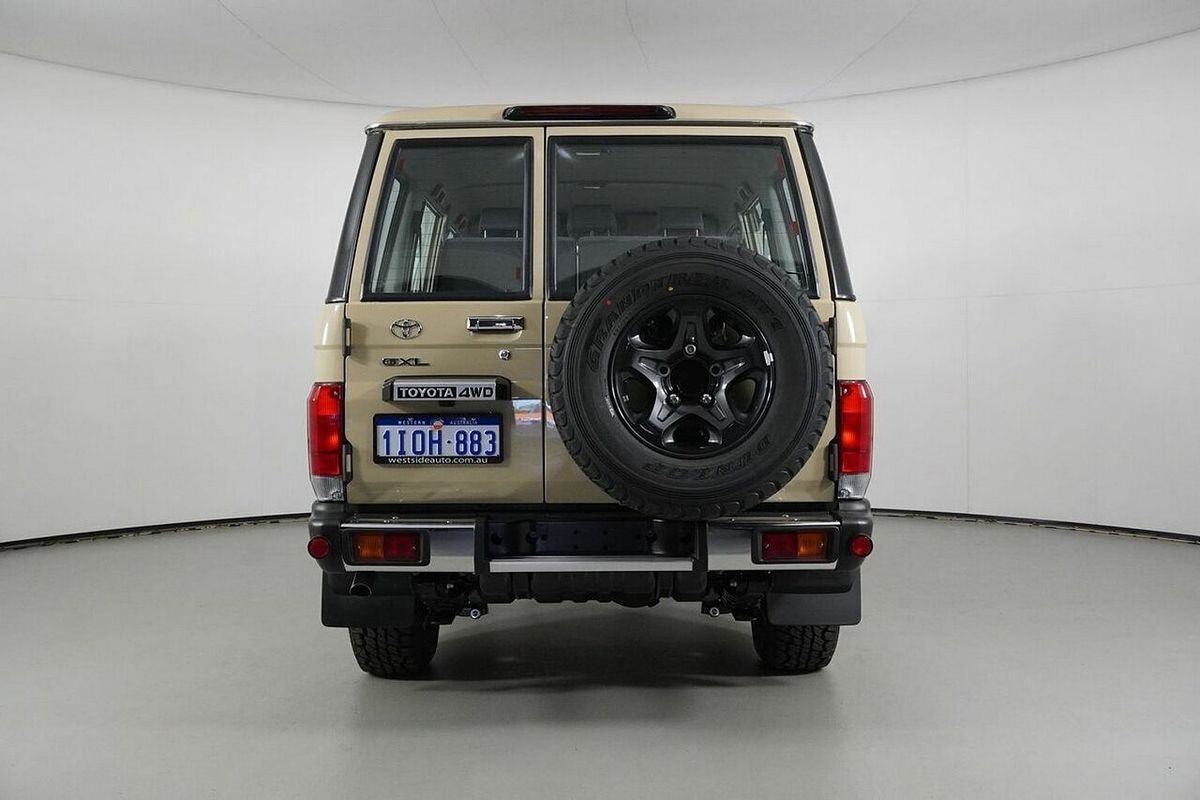 2025 Toyota Landcruiser 70 Series LC76 GXL + Diff Locks Gdjl76R