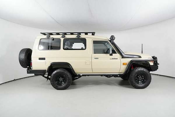 2023 Toyota Landcruiser 70 Series LC78 GXL Vdjl78R