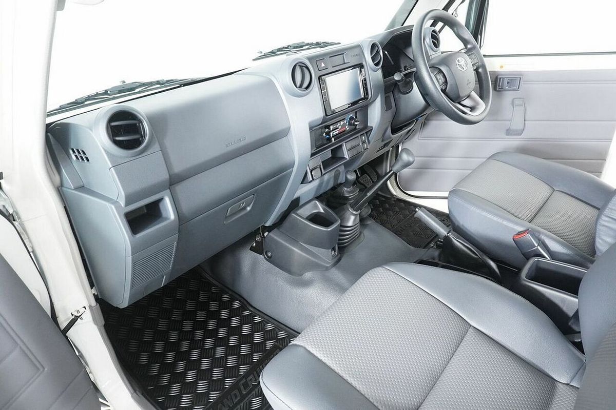 2024 Toyota Landcruiser 70 Series LC78 Workmate (2 Seats) Vdjl78R