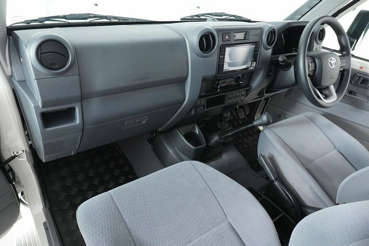 2024 Toyota Landcruiser 70 Series LC78 GXL + Diff Locks Gdjl78R