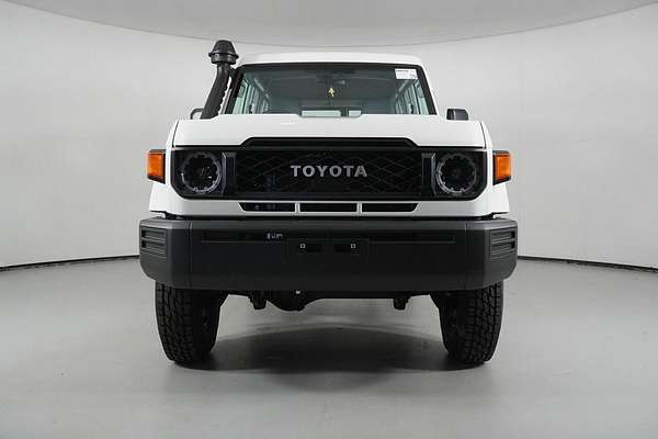 2024 Toyota Landcruiser 70 Series LC78 Workmate (2 Seats) Vdjl78R