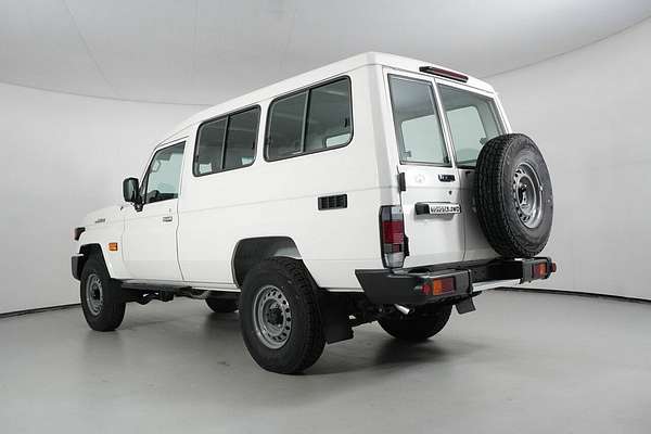 2024 Toyota Landcruiser 70 Series LC78 Workmate (2 Seats) Vdjl78R