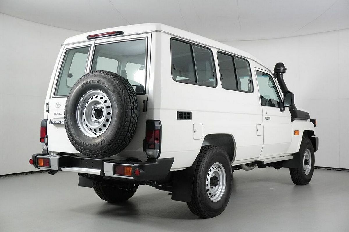 2024 Toyota Landcruiser 70 Series LC78 GXL + Diff Locks Gdjl78R