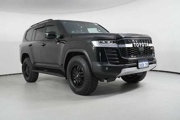 2023 Toyota Landcruiser LC300 GR-S (4x4) FJA300R