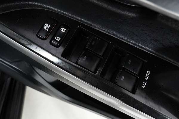 2021 Toyota Landcruiser LC200 Sahara (4x4) VDJ200R