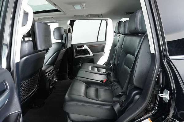 2021 Toyota Landcruiser LC200 Sahara (4x4) VDJ200R