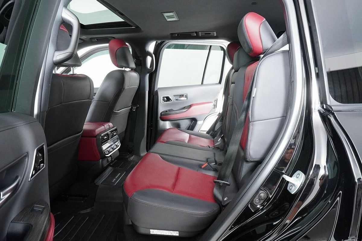 2023 Toyota Landcruiser LC300 GR-S (4x4) FJA300R