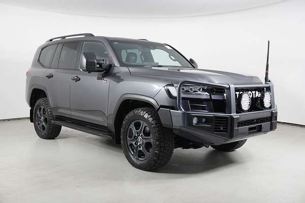 2023 Toyota Landcruiser LC300 GR-S (4x4)