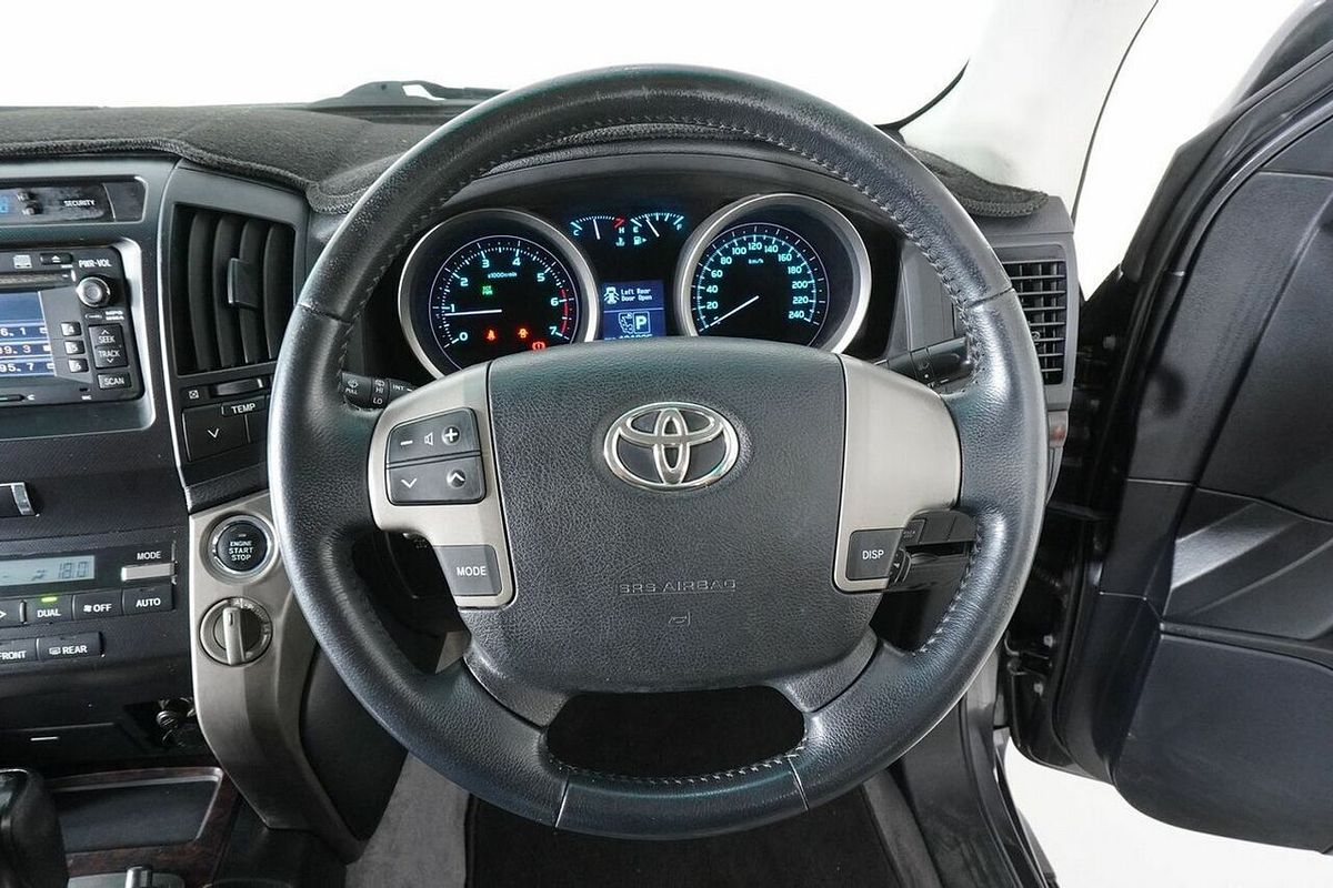2011 Toyota Landcruiser VX (4x4) UZJ200R 09 Upgrade