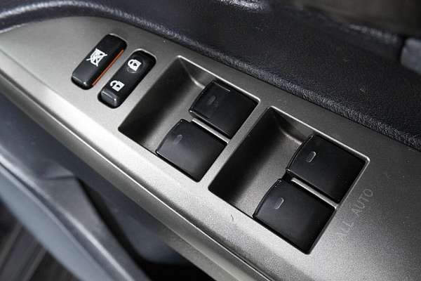 2011 Toyota Landcruiser VX (4x4) UZJ200R 09 Upgrade