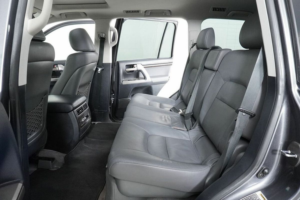 2011 Toyota Landcruiser VX (4x4) UZJ200R 09 Upgrade