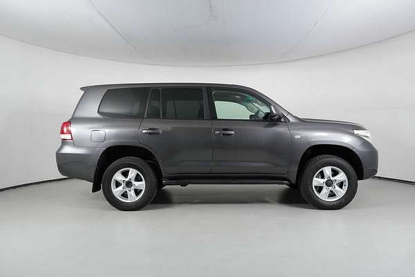 2011 Toyota Landcruiser VX (4x4) UZJ200R 09 Upgrade
