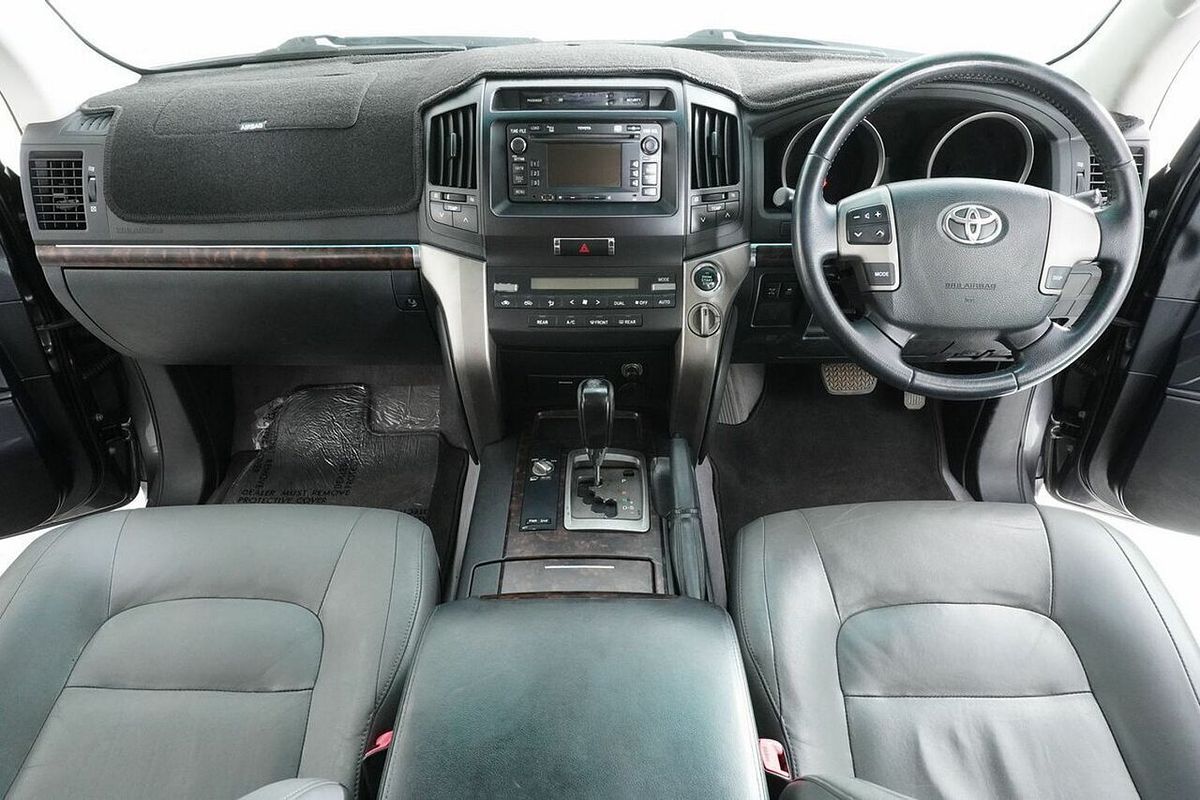 2011 Toyota Landcruiser VX (4x4) UZJ200R 09 Upgrade