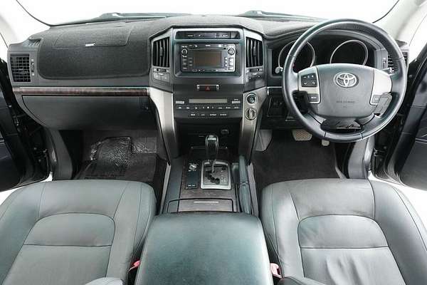 2011 Toyota Landcruiser VX (4x4) UZJ200R 09 Upgrade