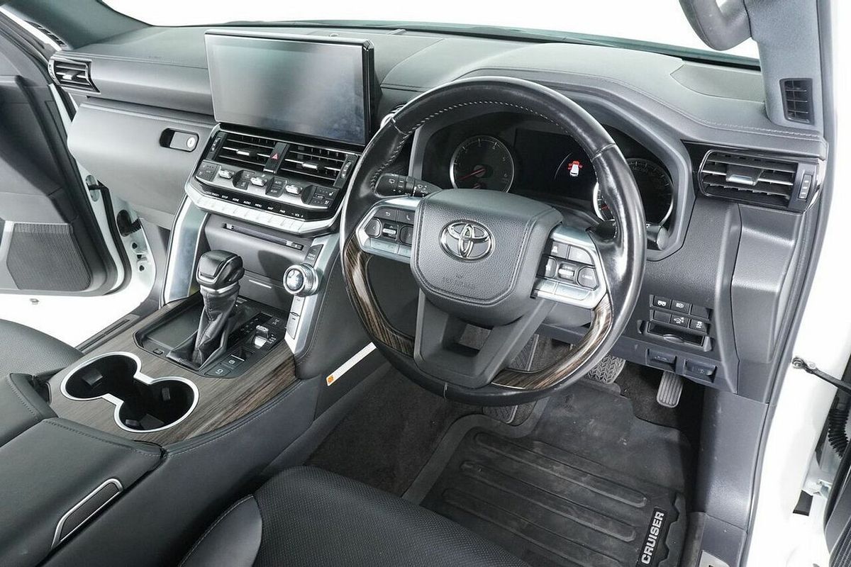 2023 Toyota Landcruiser LC300 VX (4x4) FJA300R
