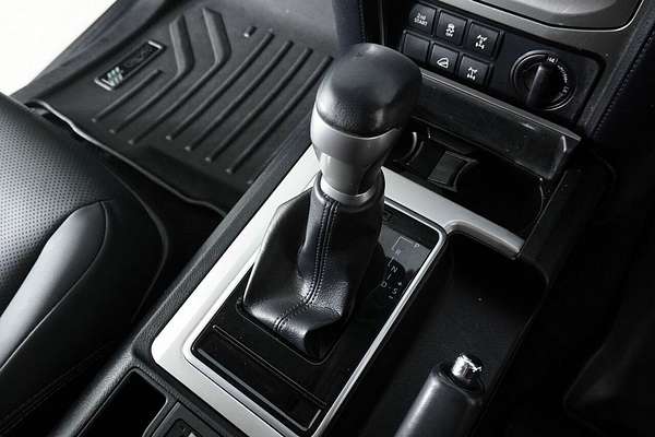 2023 Toyota Landcruiser Prado GXL Premium Interior GDJ150R