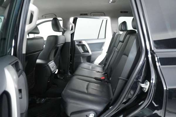 2023 Toyota Landcruiser Prado GXL Premium Interior GDJ150R