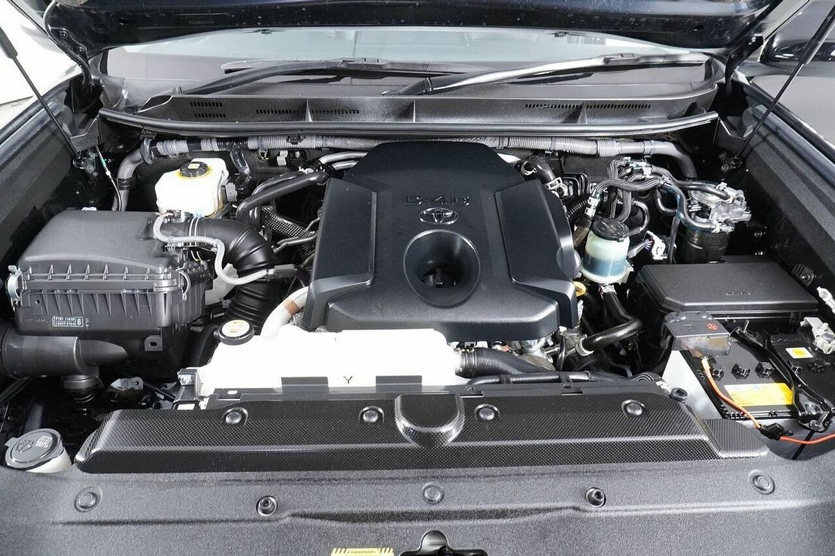 2023 Toyota Landcruiser Prado GXL Premium Interior GDJ150R