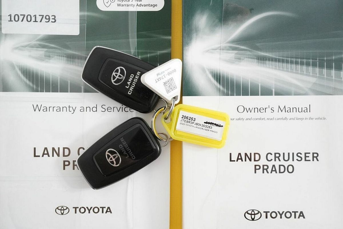 2023 Toyota Landcruiser Prado GXL Premium Interior GDJ150R