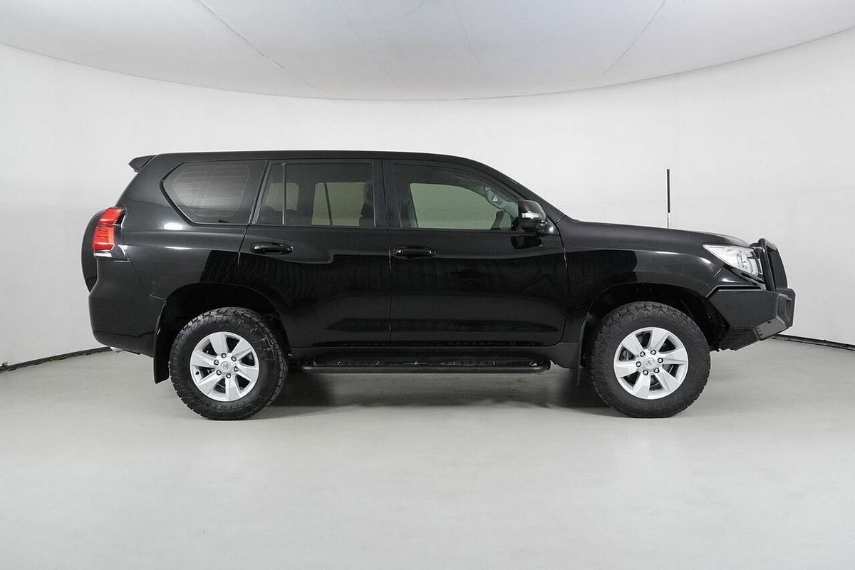 2022 Toyota Landcruiser Prado GX GDJ150R