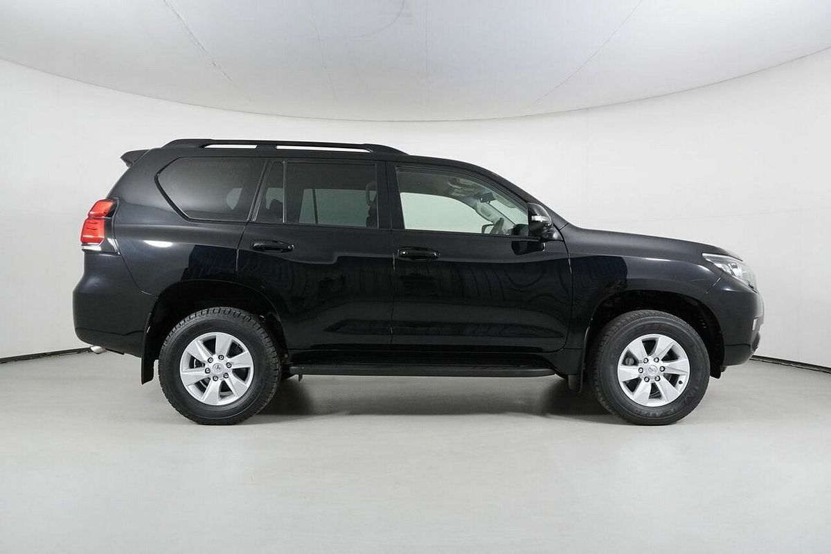 2021 Toyota Landcruiser Prado GXL Premium Interior GDJ150R