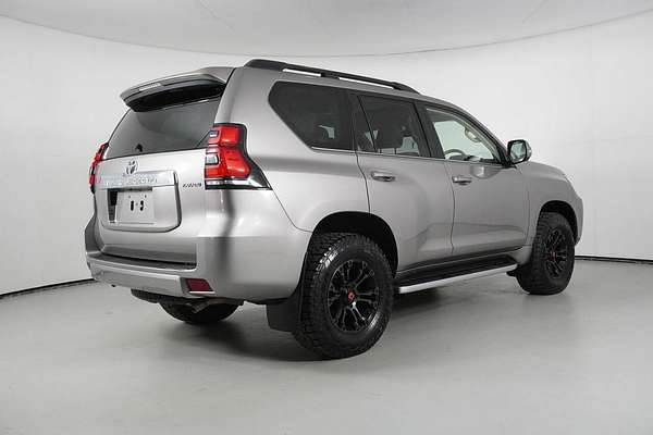2022 Toyota Landcruiser Prado Kakadu GDJ150R