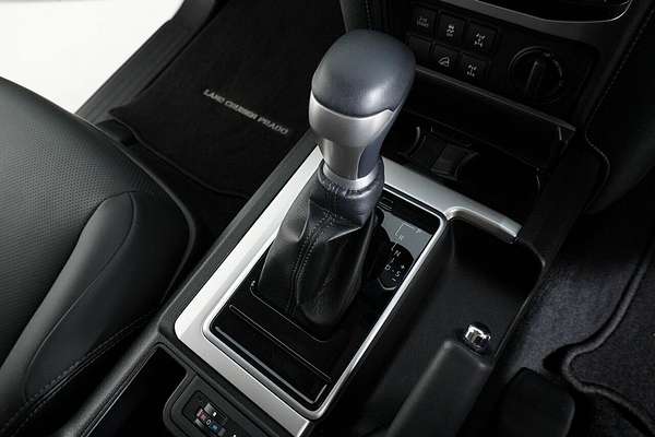 2023 Toyota Landcruiser Prado VX GDJ150R