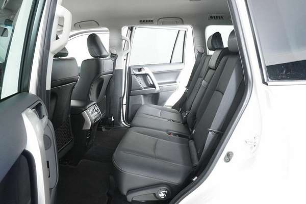 2023 Toyota Landcruiser Prado VX GDJ150R