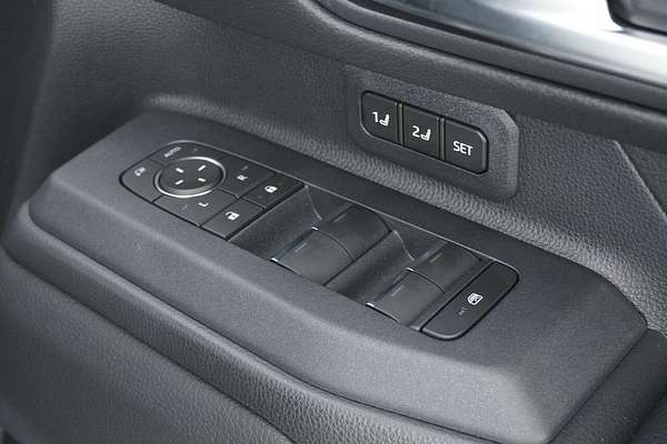 2025 Toyota Landcruiser Prado VX Frosted White GDJ251R