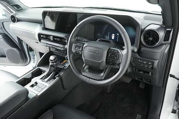 2025 Toyota Landcruiser Prado VX Frosted White GDJ251R