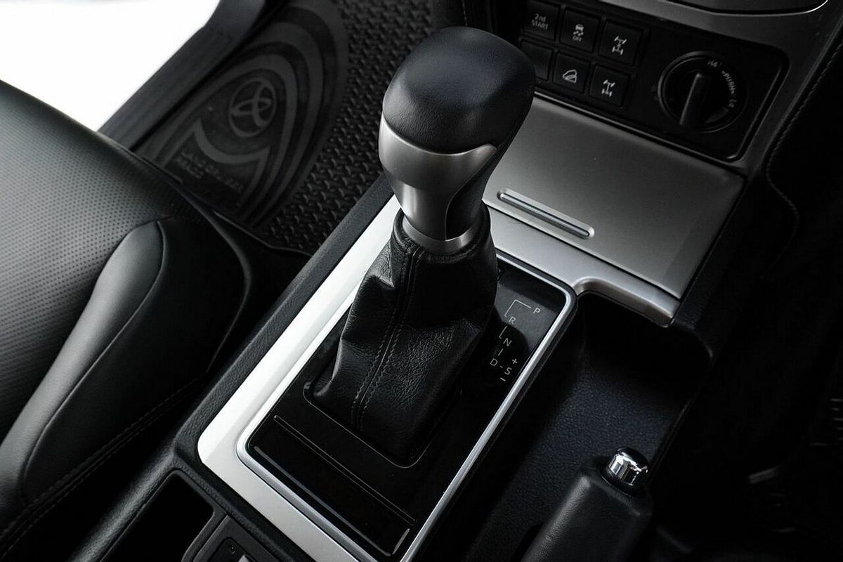 2023 Toyota Landcruiser Prado VX GDJ150R