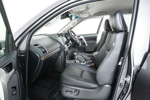 2022 Toyota Landcruiser Prado VX GDJ150R