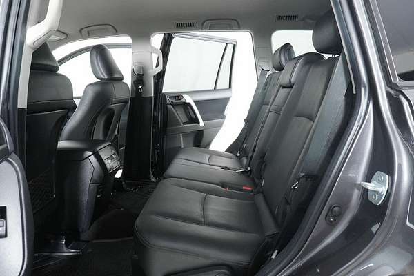 2020 Toyota Landcruiser Prado GXL Premium Interior GDJ150R