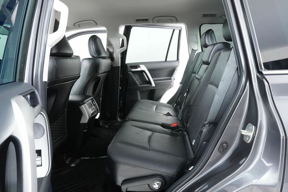 2023 Toyota Landcruiser Prado VX GDJ150R