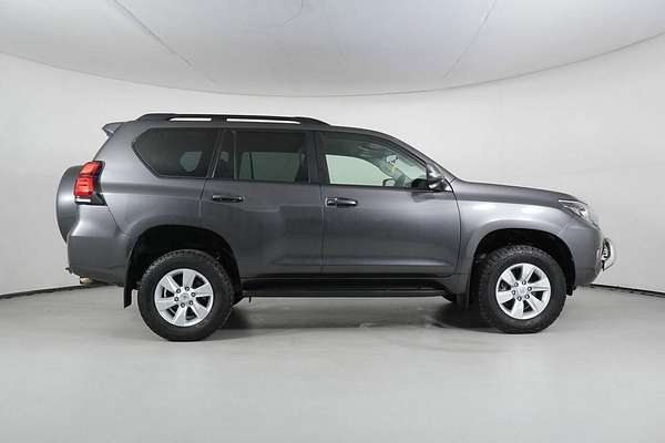 2020 Toyota Landcruiser Prado GXL Premium Interior GDJ150R