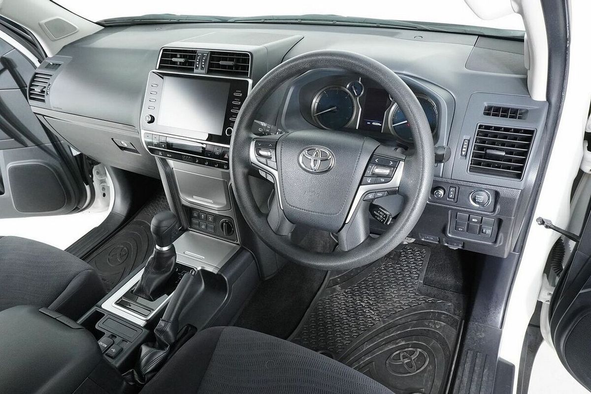 2022 Toyota Landcruiser Prado GX GDJ150R