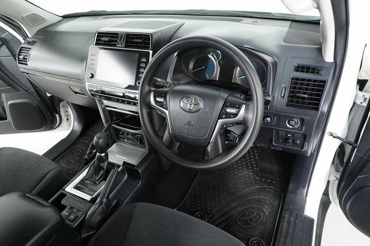 2022 Toyota Landcruiser Prado GX GDJ150R
