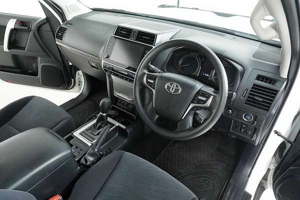 2022 Toyota Landcruiser Prado GX GDJ150R