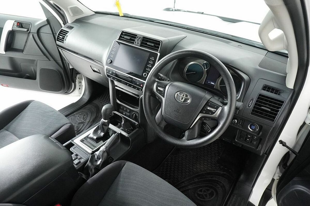 2022 Toyota Landcruiser Prado GX GDJ150R