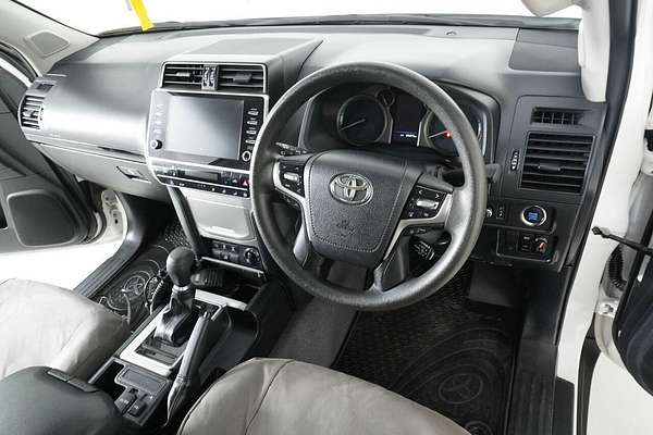 2022 Toyota Landcruiser Prado GX GDJ150R