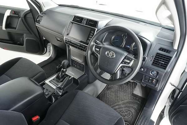 2022 Toyota Landcruiser Prado GX GDJ150R